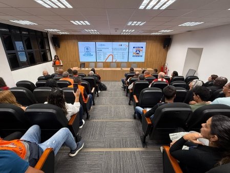 Encontro em Duque de Caxias reúne voluntários da Defesa Civil