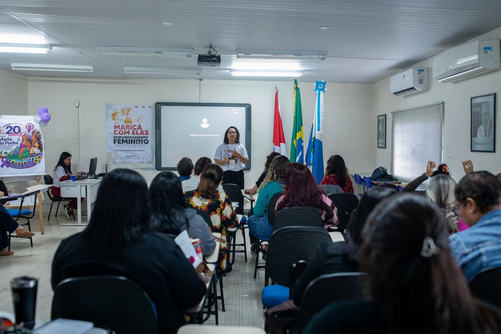 Curso em Maricá debate gênero, raça e acesso a políticas públicas