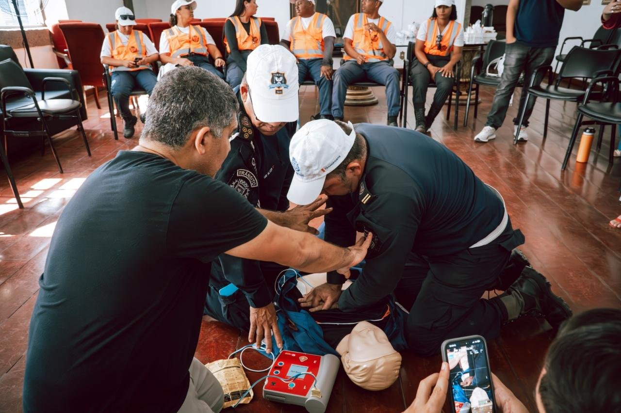 Itaboraí capacita orientadores de trânsito para emergências