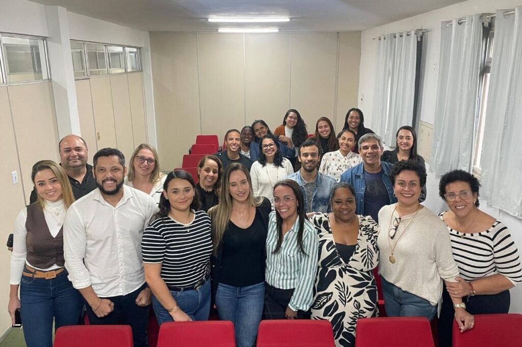 Campos faz encontro de cuidado para psicólogos da Assistência Social