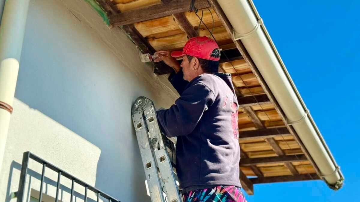 São Pedro da Aldeia faz melhorias em escola quilombola no bairro Botafogo