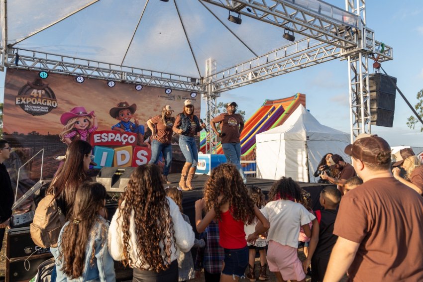 Espaço Kids da ExpoAgro terá recreação e show neste domingo em São Francisco de Itabapoana