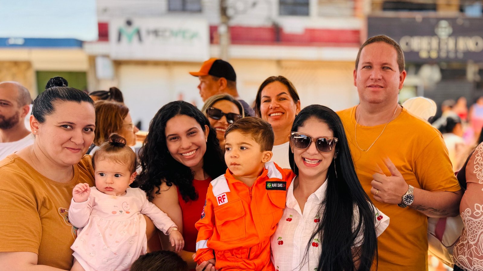 Campos terá desfiles em Travessão e Guarus após apresentações em Goitacazes