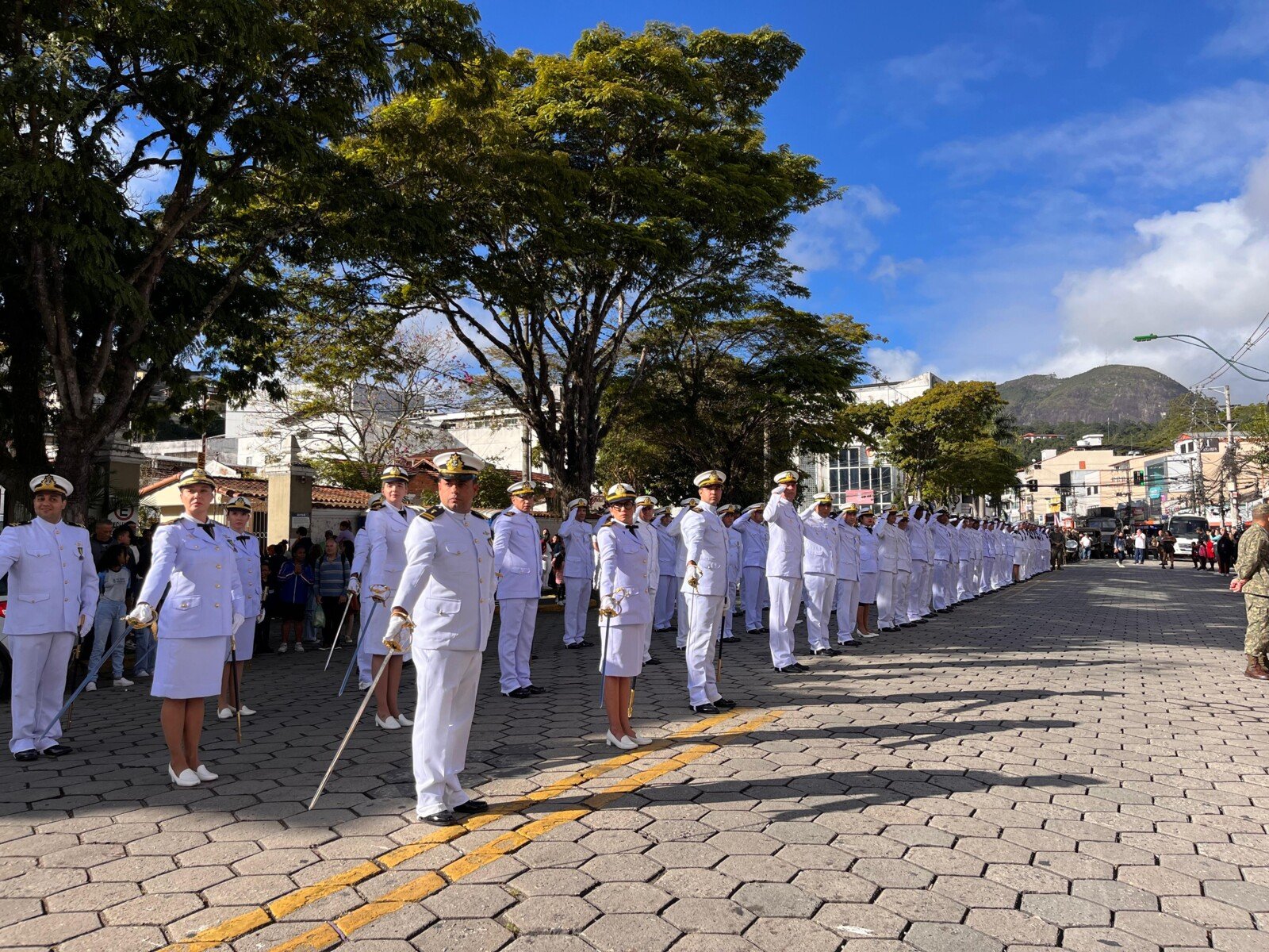 Nova Friburgo terá desfile de 7 de Setembro na Avenida Alberto Braune