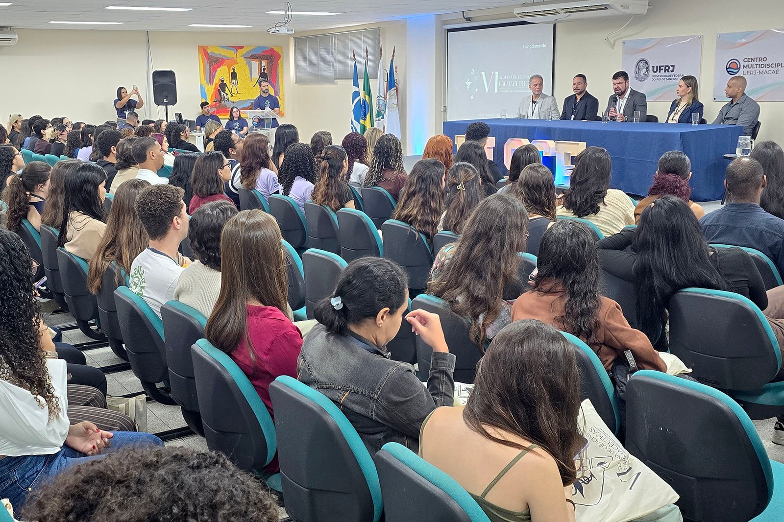Macaé recebe debates sobre farmácia offshore e acesso a medicamentos até sábado
