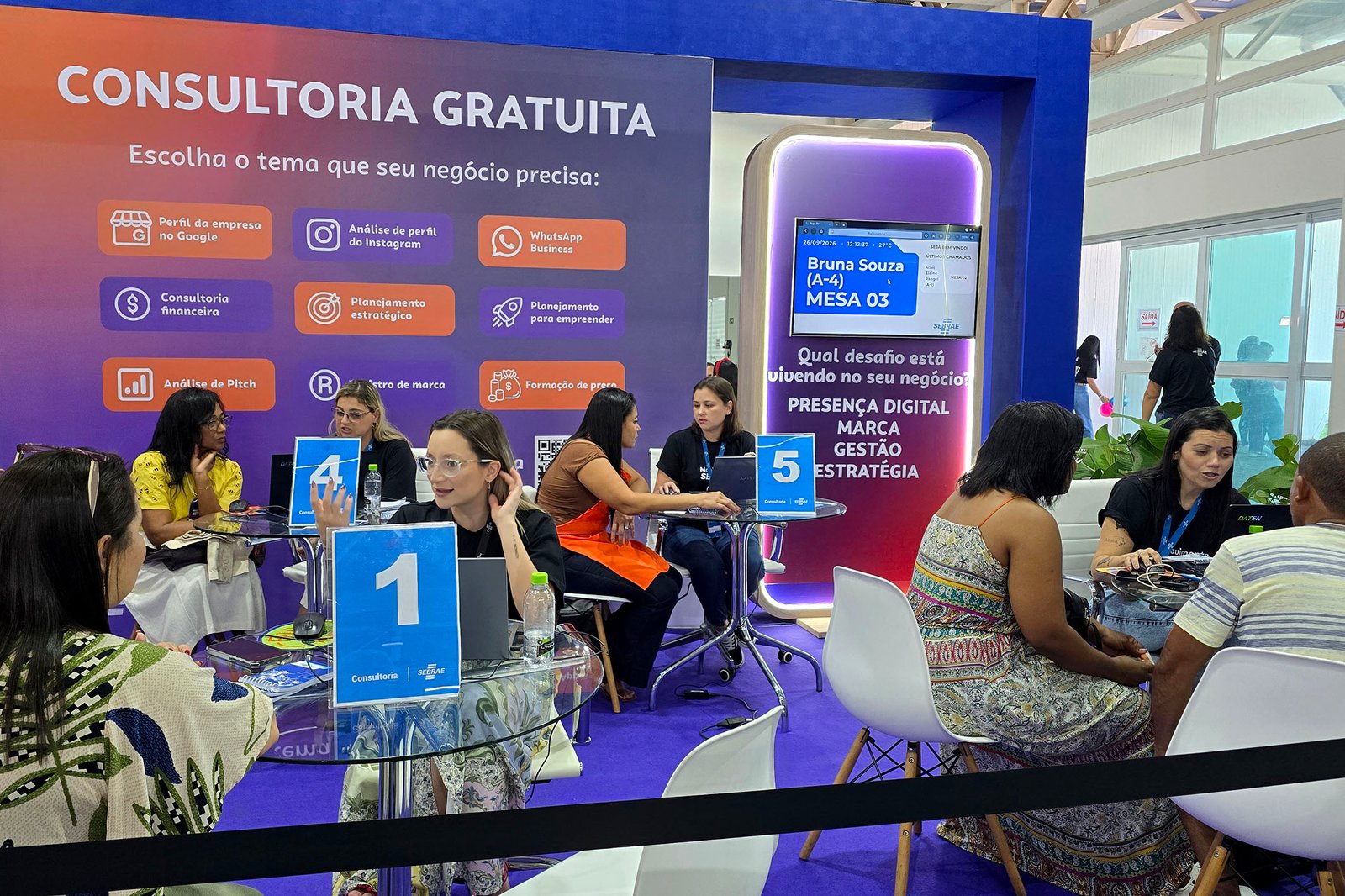 Macaé Summit tem entrada gratuita e programação de negócios e tecnologia até domingo