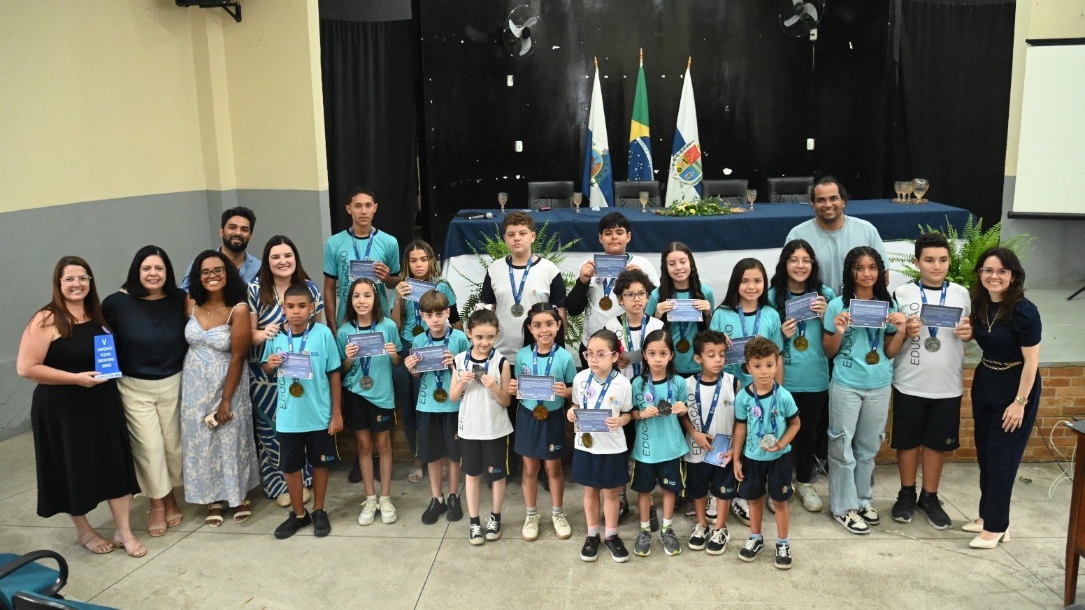 Barra Mansa premia alunos em campeonato de jogos digitais e anuncia inclusão de creches