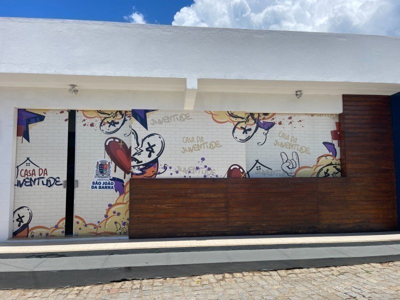 São João da Barra entrega certificados a participantes da Casa da Juventude