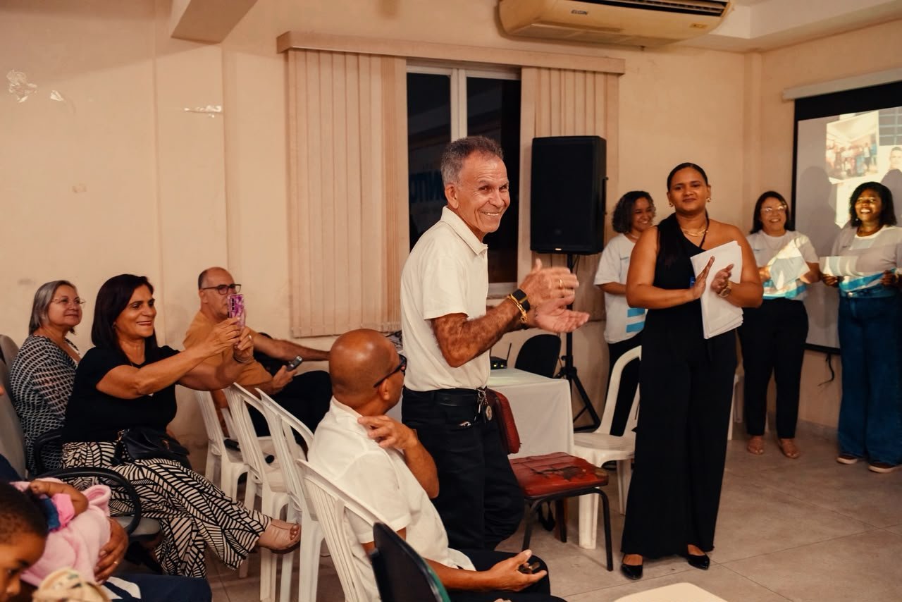 Moradores de Rio Bonito concluem cursos profissionais em seis áreas