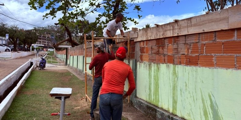 Escola Anacleto José Borges passa por reforma e terá sala sensorial em Bom Jesus do Itabapoana