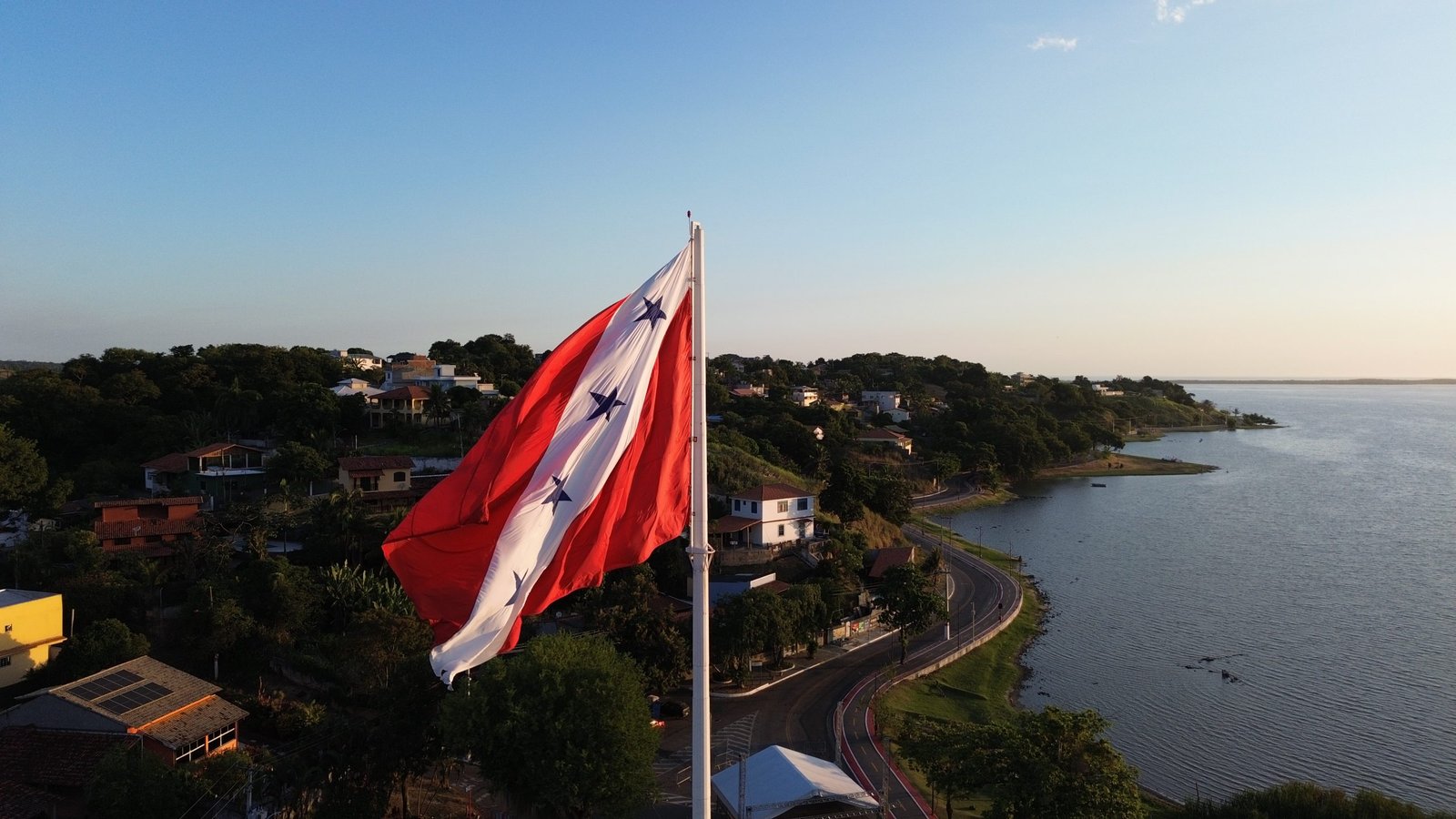 Maricá adere a pacto internacional e inicia etapas de planejamento climático