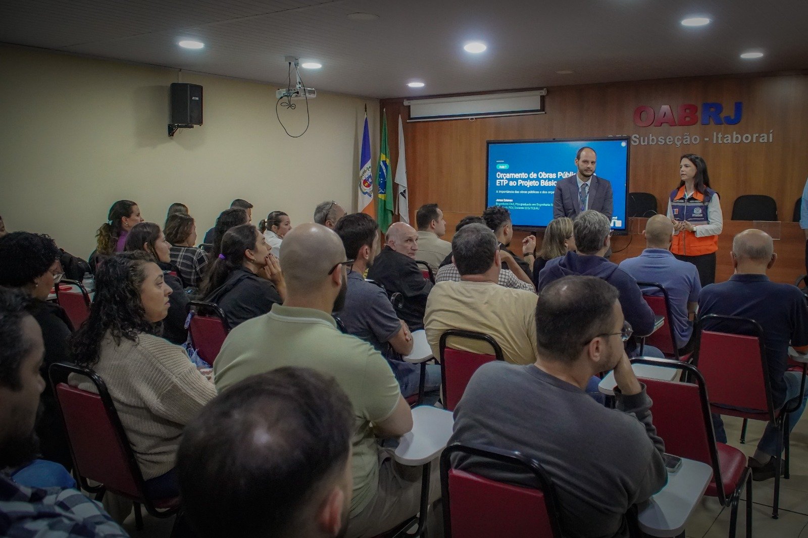 Itaboraí recebe curso sobre orçamento de obras públicas com duração de cinco dias
