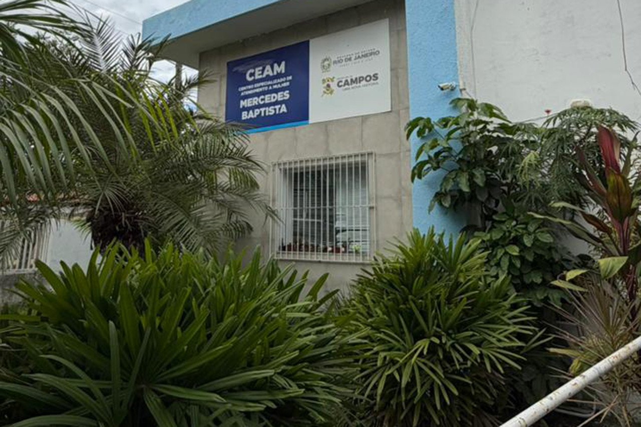 Campos entrega primeira viatura da Ronda Maria da Penha nesta quarta-feira