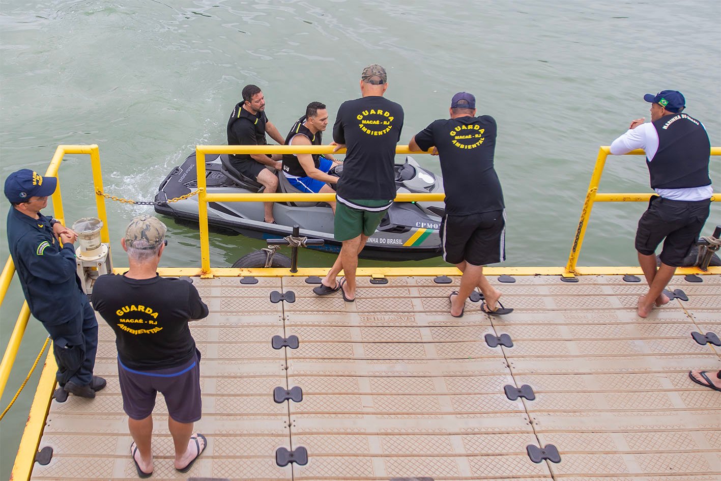 Macaé capacita 30 agentes para conduzir embarcações oficiais