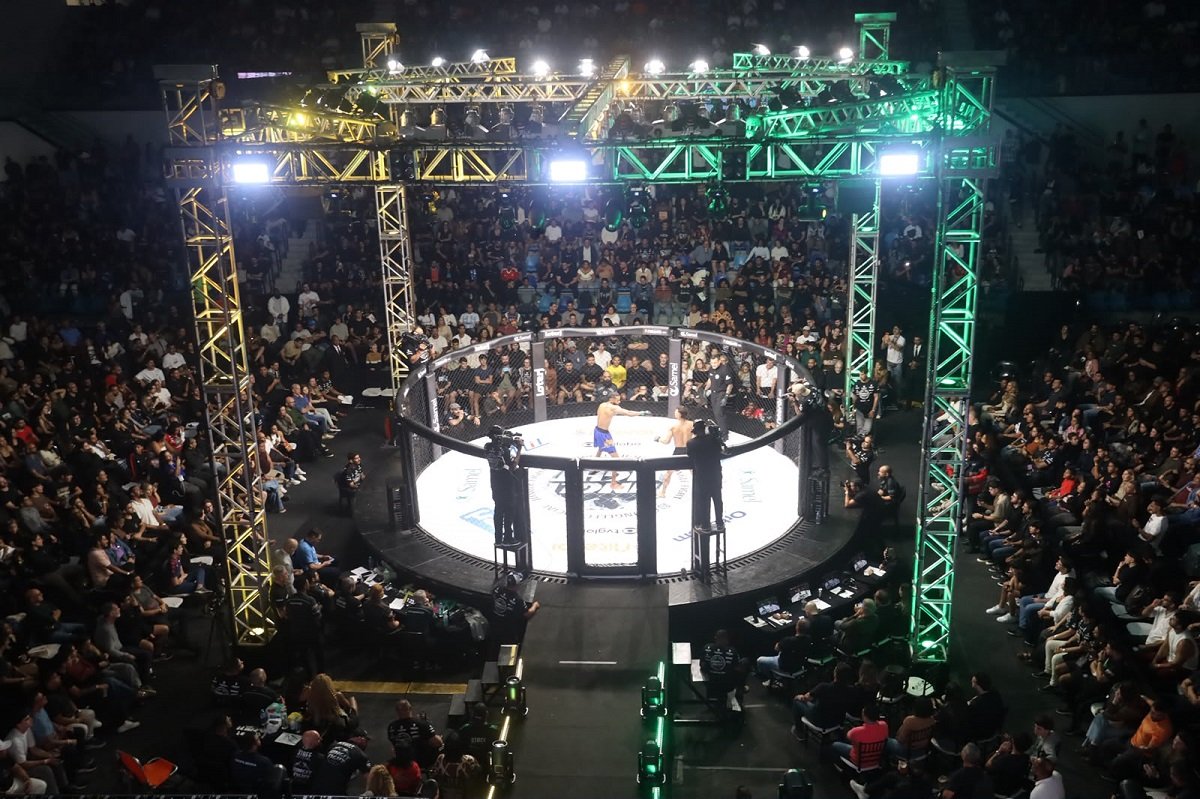 Otton Jasse mantém cinturão no Jungle Fight 155 em Niterói