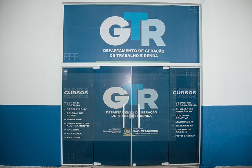 São Francisco de Itabapoana abre vagas para produção, motorista, caixa e repositor