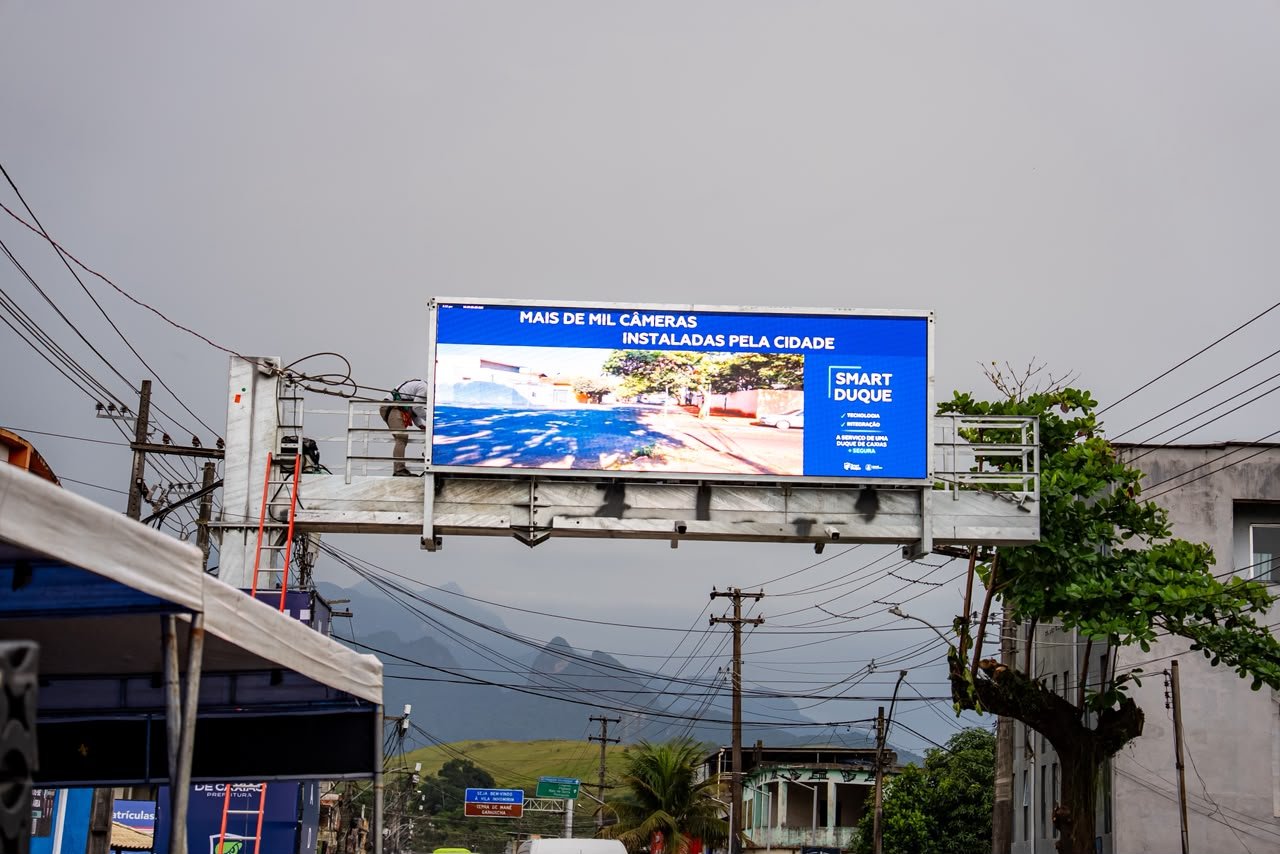 Duque de Caxias instala sétima Muralha Digital no limite com Magé