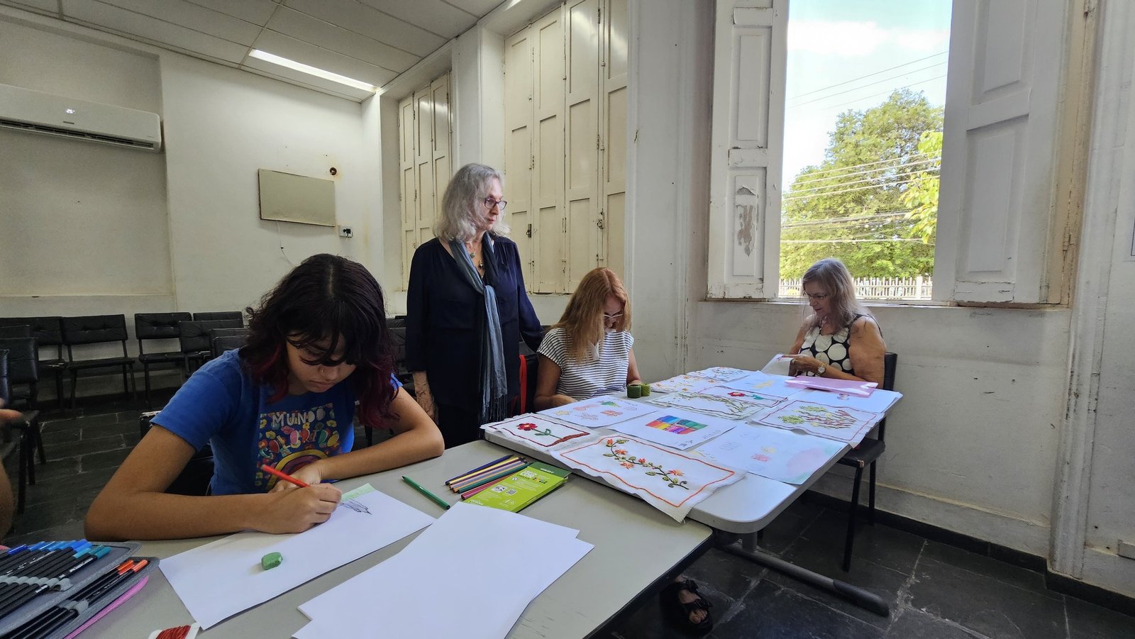 Três Rios abre inscrições para oficina gratuita de decoração natalina na segunda-feira